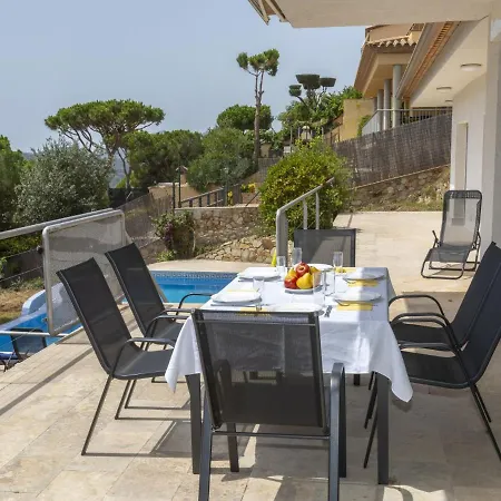 Holiday home Semi By Interhome