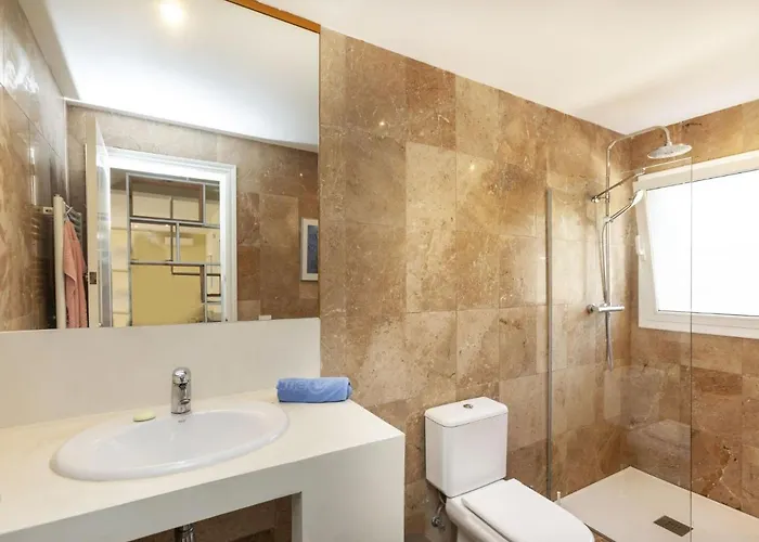 بيت للعطل Semi By Interhome *